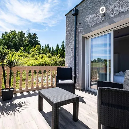 Tatil Evi L'echappee De